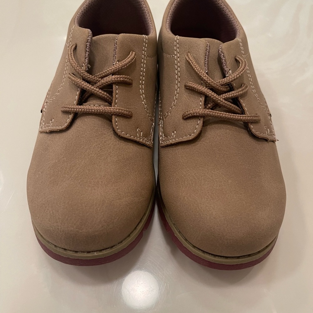 Tan Lace-Up Shoes